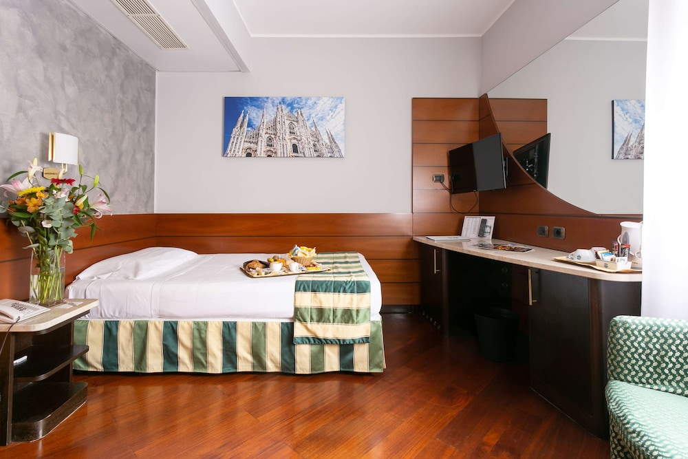 Sure Hotel Collection by Best Western Hotel Mirage 22