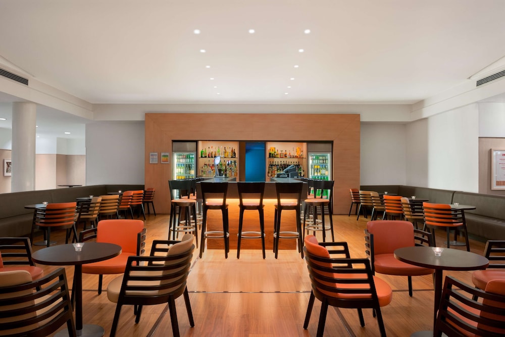 Hilton Garden Inn Rome Airport 19