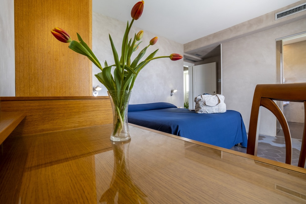Il Roseto Resort 9