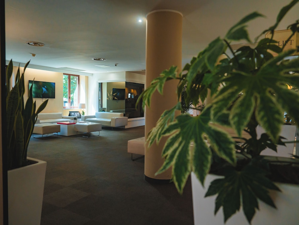 Hotel Area Roma 7