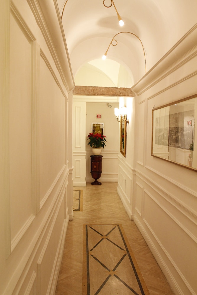 Boutique Hotel Trevi 22