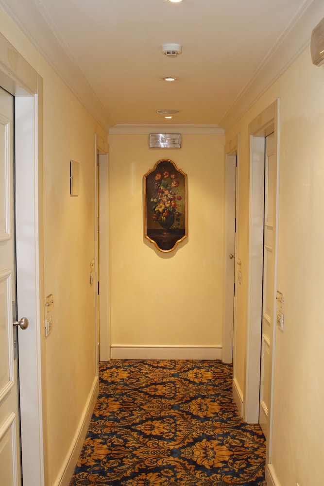 Boutique Hotel Trevi 23