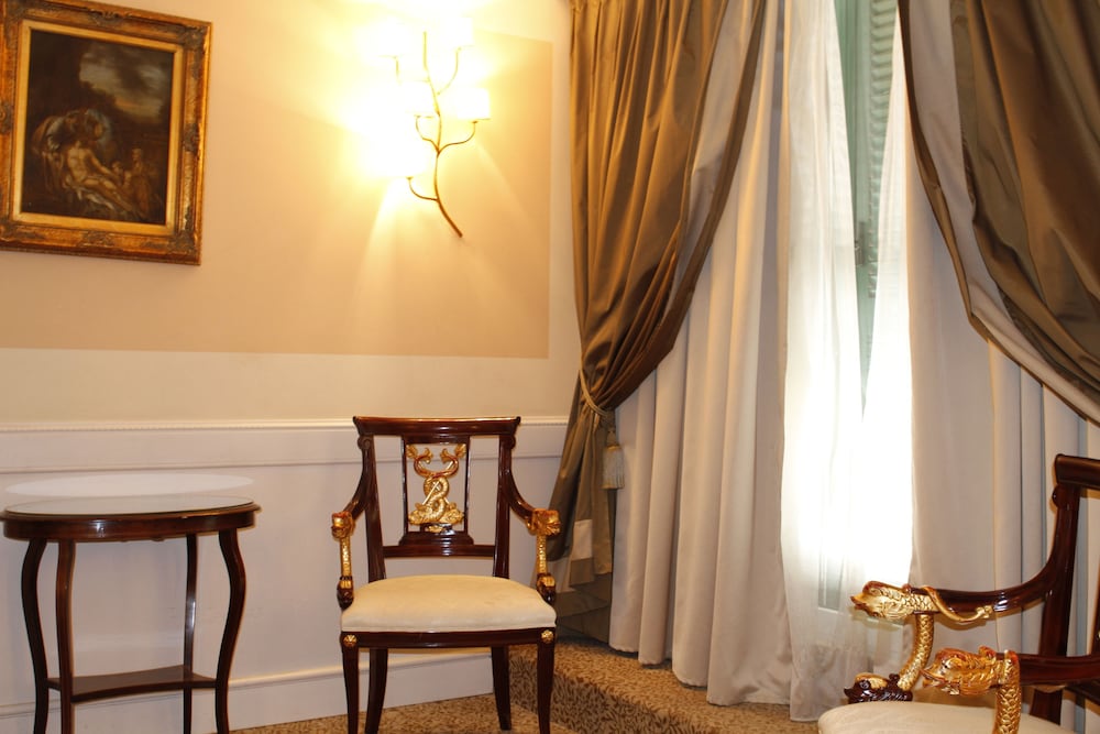 Boutique Hotel Trevi 7