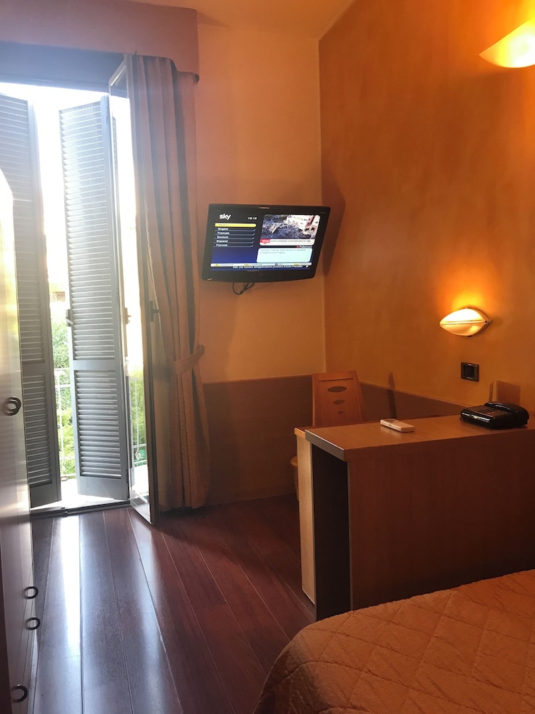 Hotel Aspromonte 11