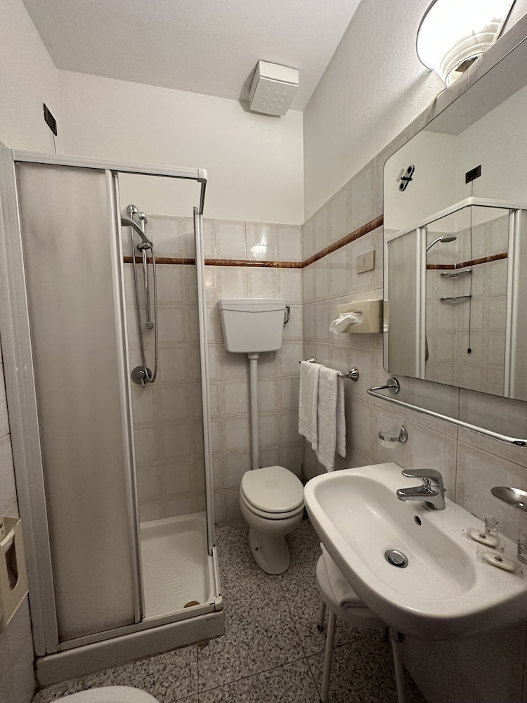 Hotel Aspromonte 18