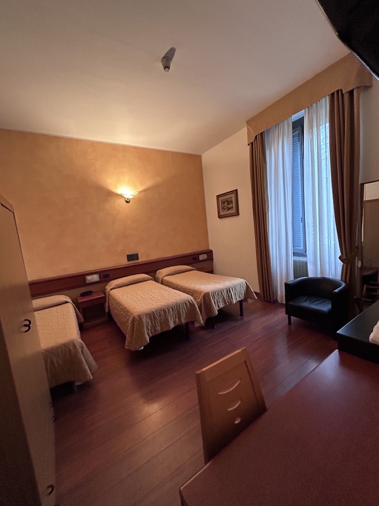 Hotel Aspromonte 6