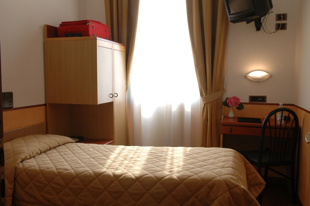 Hotel Aspromonte 3