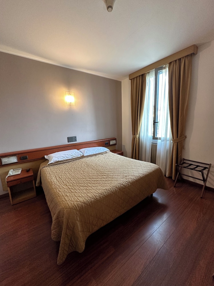 Hotel Aspromonte 10