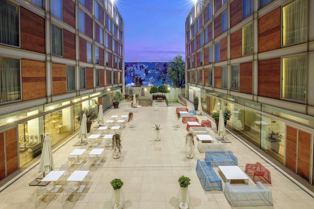 Doubletree by Hilton Milan 1