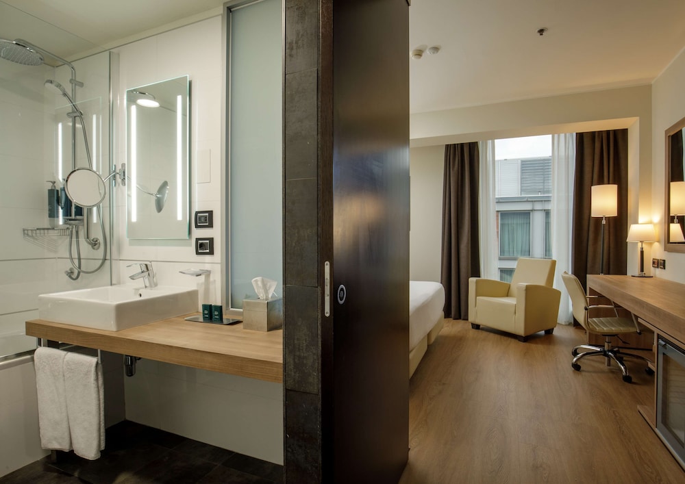 Doubletree by Hilton Milan 22