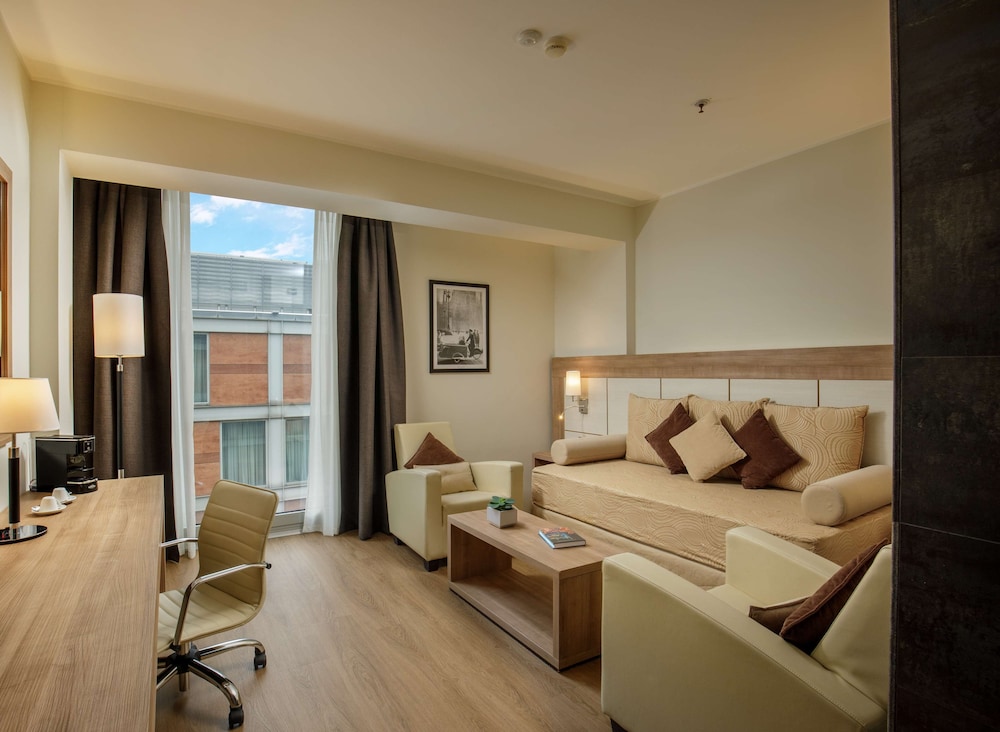 Doubletree by Hilton Milan 21