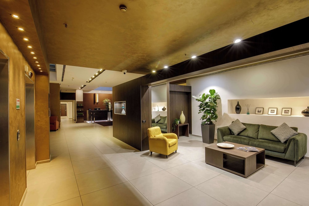 Doubletree by Hilton Milan 6