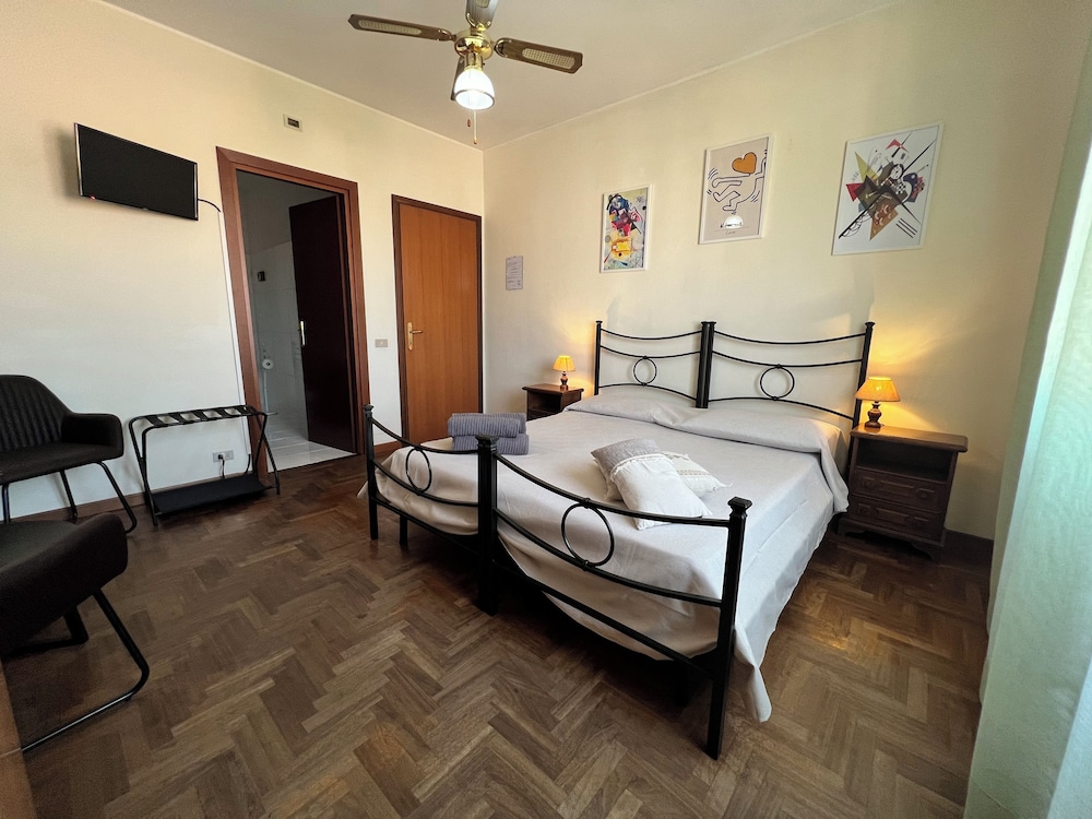 Giardino degli Aranci B&B 13