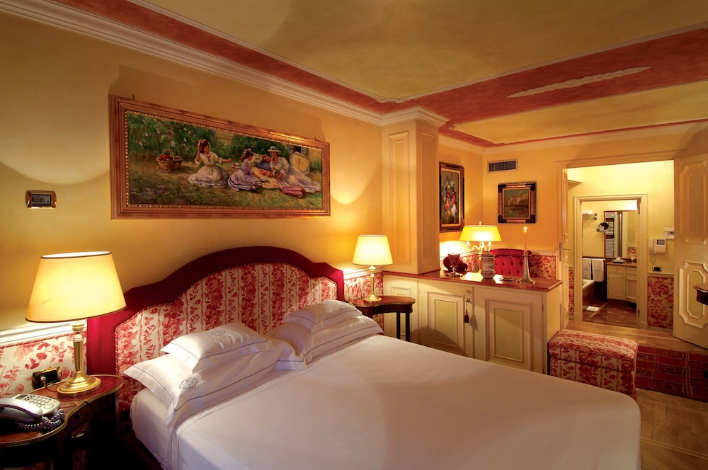 Petit Palais Hotel de Charme 11