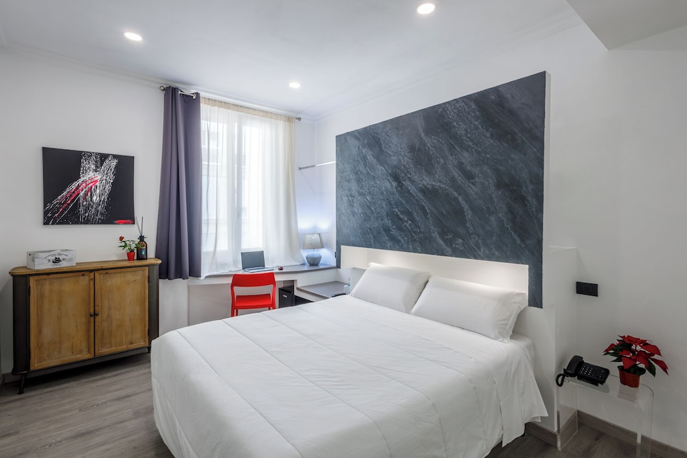 Crossroad Hotel 16