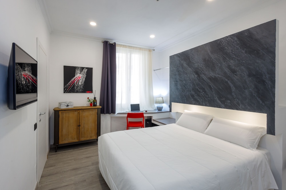 Crossroad Hotel 11