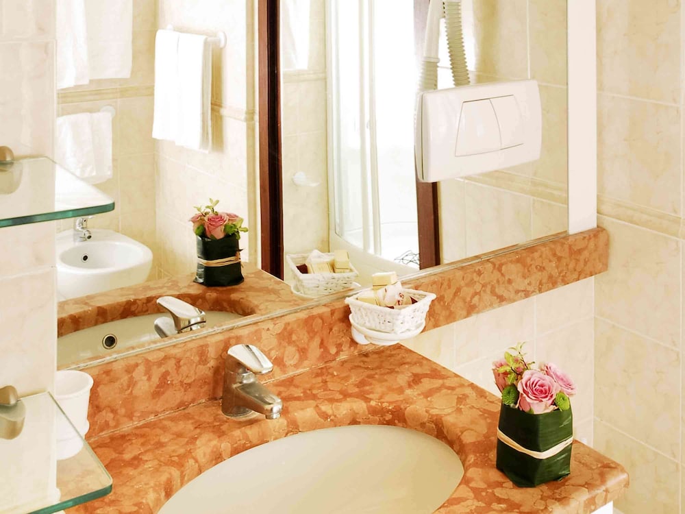 Aparthotel Adagio Rome Vatican 19