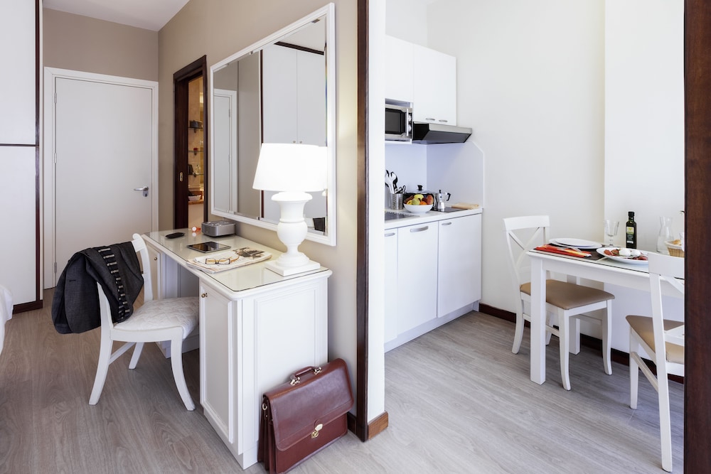 Aparthotel Adagio Rome Vatican 6