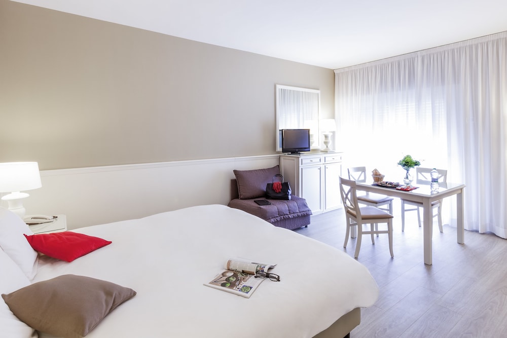 Aparthotel Adagio Rome Vatican 7