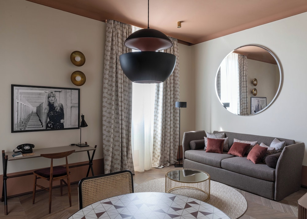 Palazzo Velabro 17