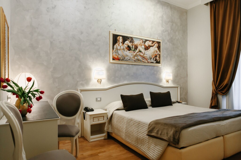 Domus Via Veneto 5
