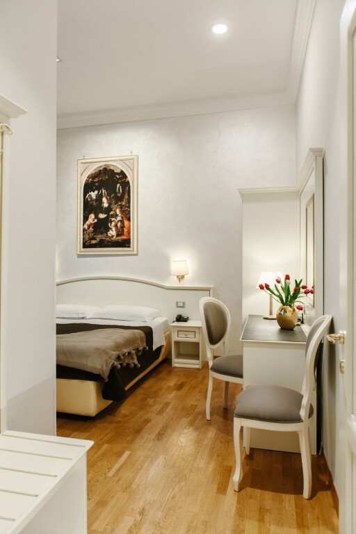 Domus Via Veneto 17