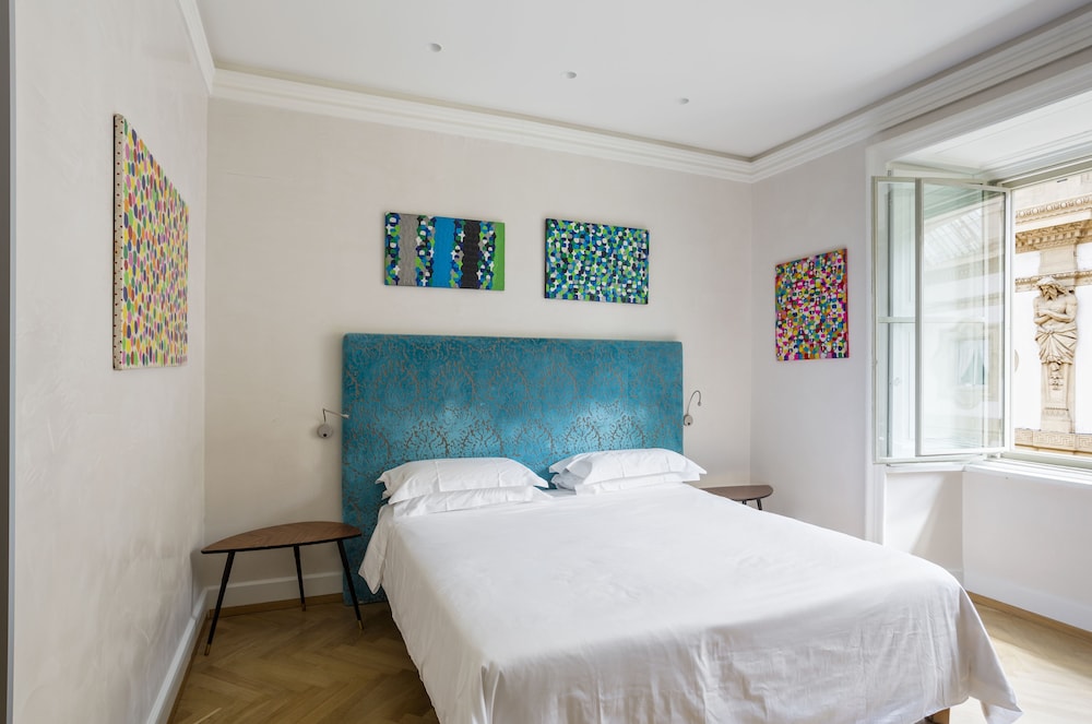 Galleria Vik Milano - Townhouse Galleria 9