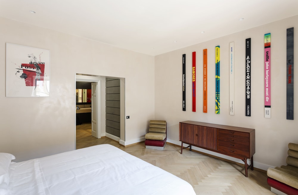 Galleria Vik Milano - Townhouse Galleria 13