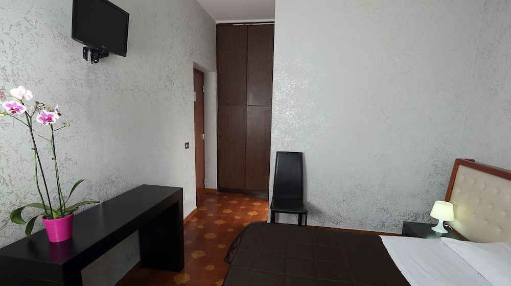 Hotel Roma Room 19