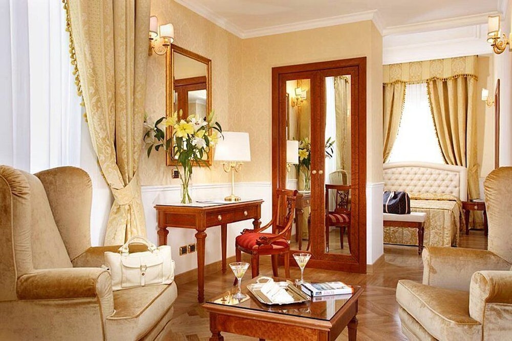 Hotel Villa Pinciana 16
