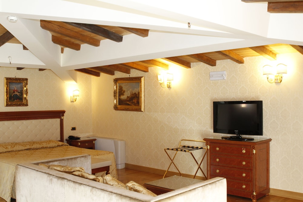Hotel Villa Pinciana 21