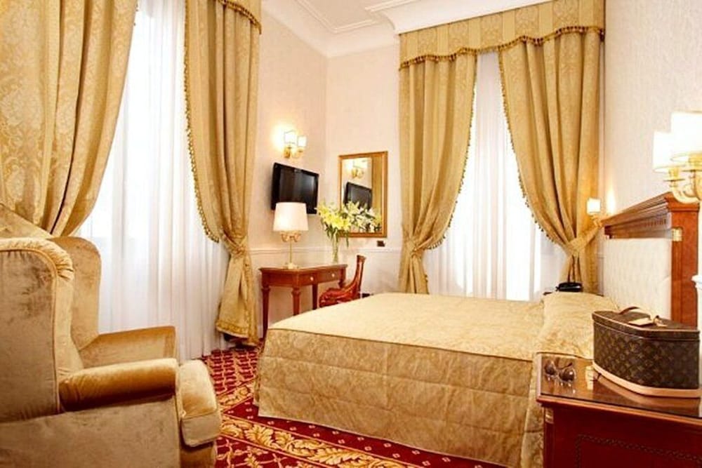 Hotel Villa Pinciana 17