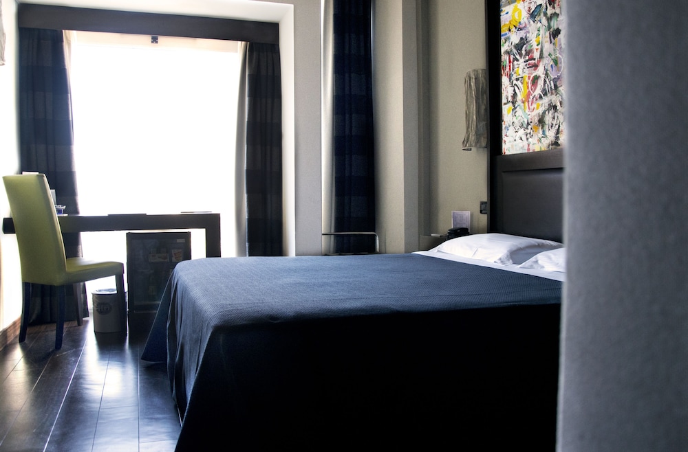 Hotel Twenty One 8