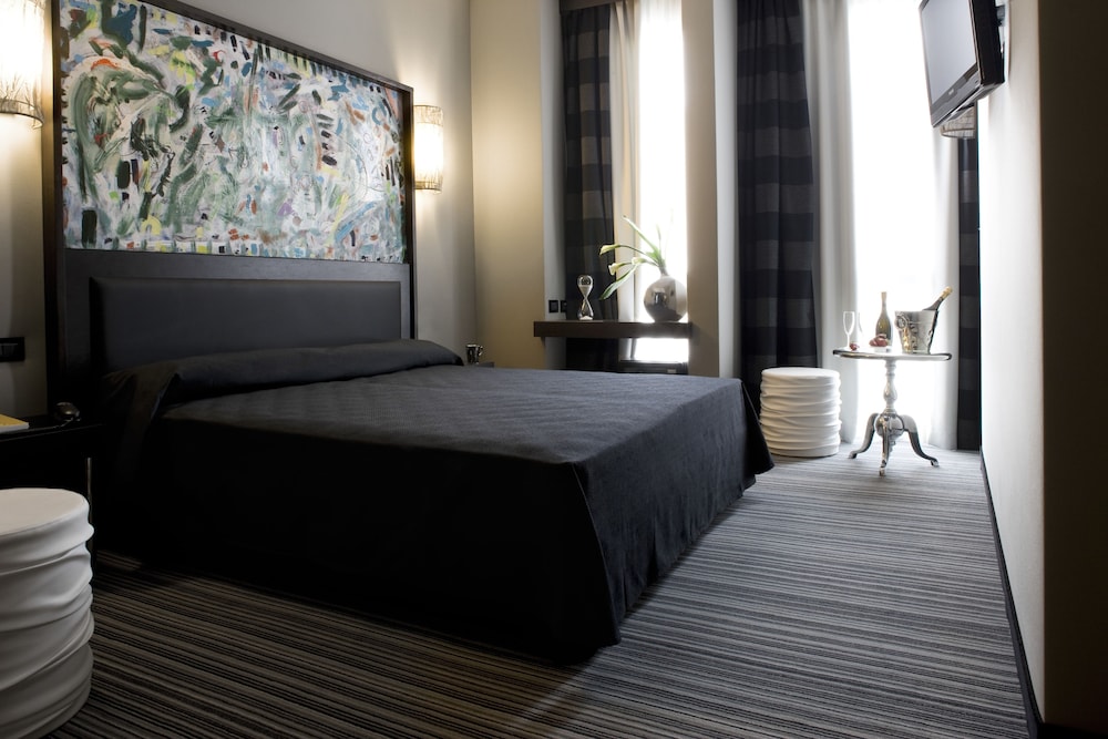 Hotel Twenty One 9
