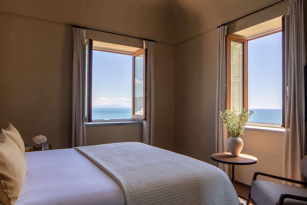 Anantara Convento di Amalfi Grand Hotel 8