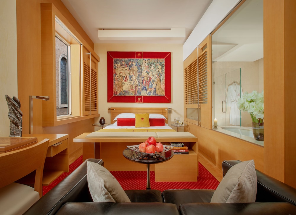 Bio Hotel Raphaël - Relais & Chateaux 13