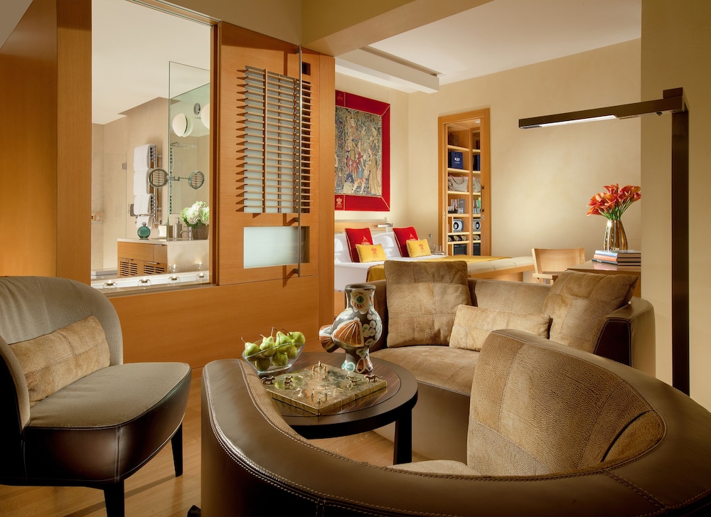 Bio Hotel Raphaël - Relais & Chateaux 9