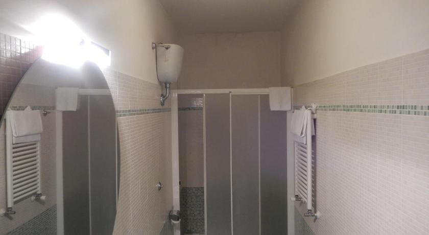 Albergo dei Leoni 12