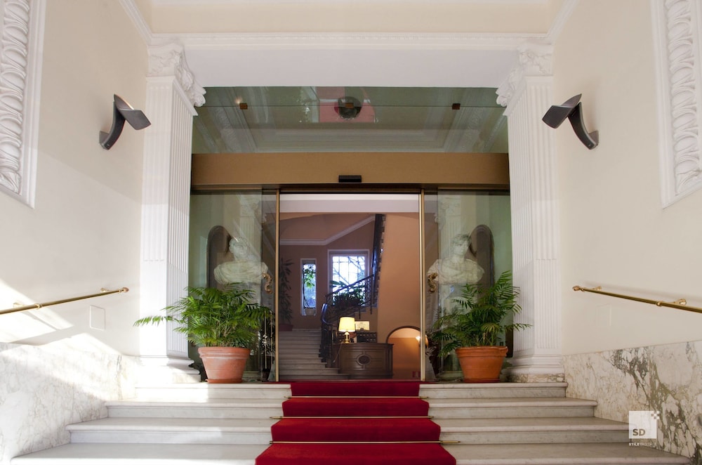 Aldrovandi Residence City Suites 2