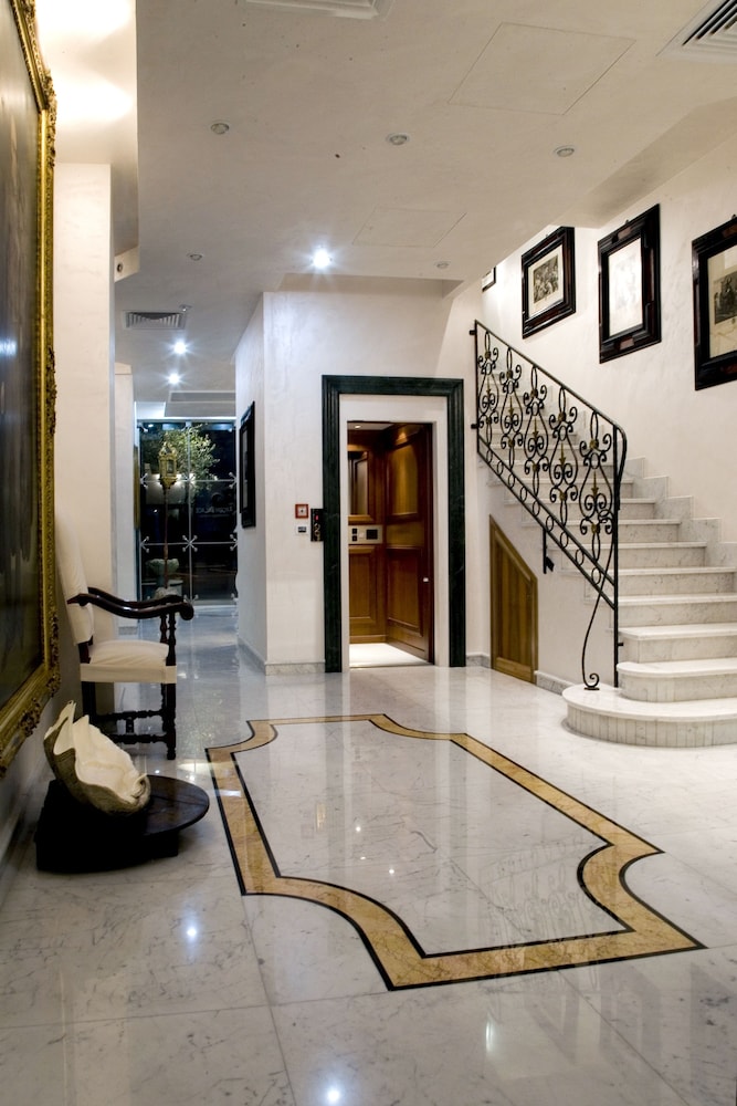 Hotel Arcom Palace 2