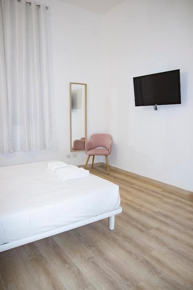 Easy Milano Apartment Navigli 14