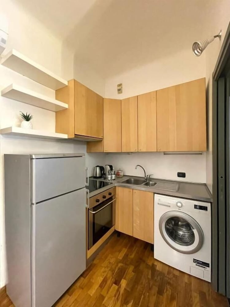 Easy Milano Apartment Navigli 24