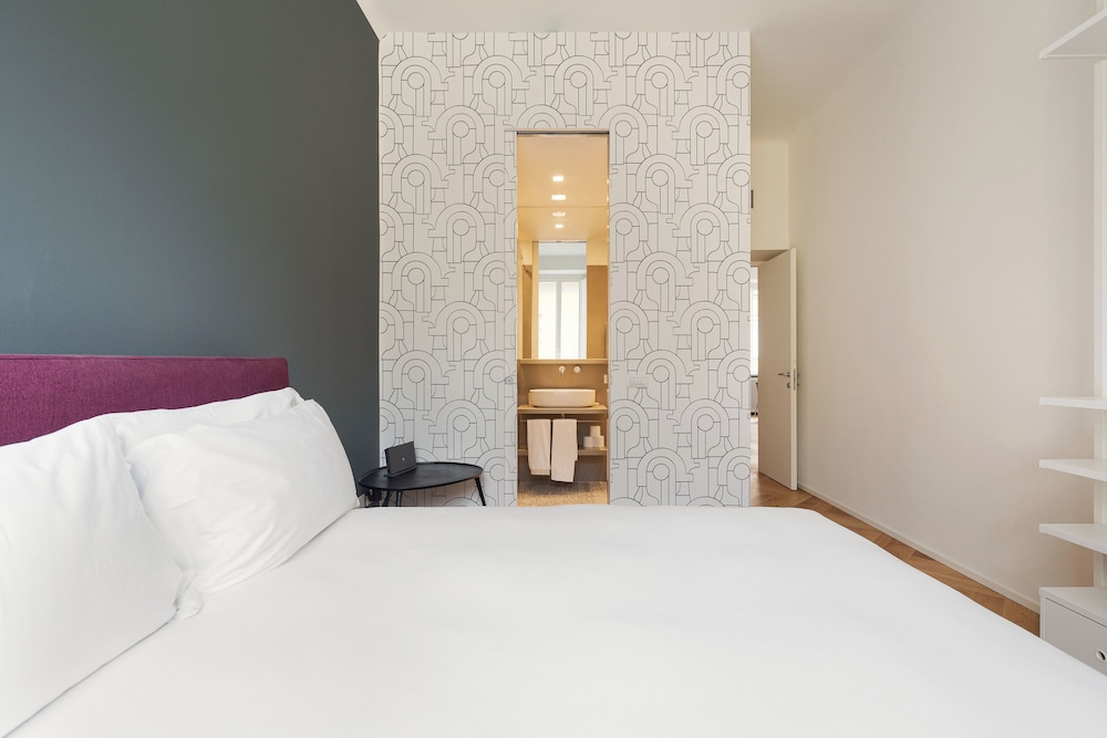 Brera Apartments 13