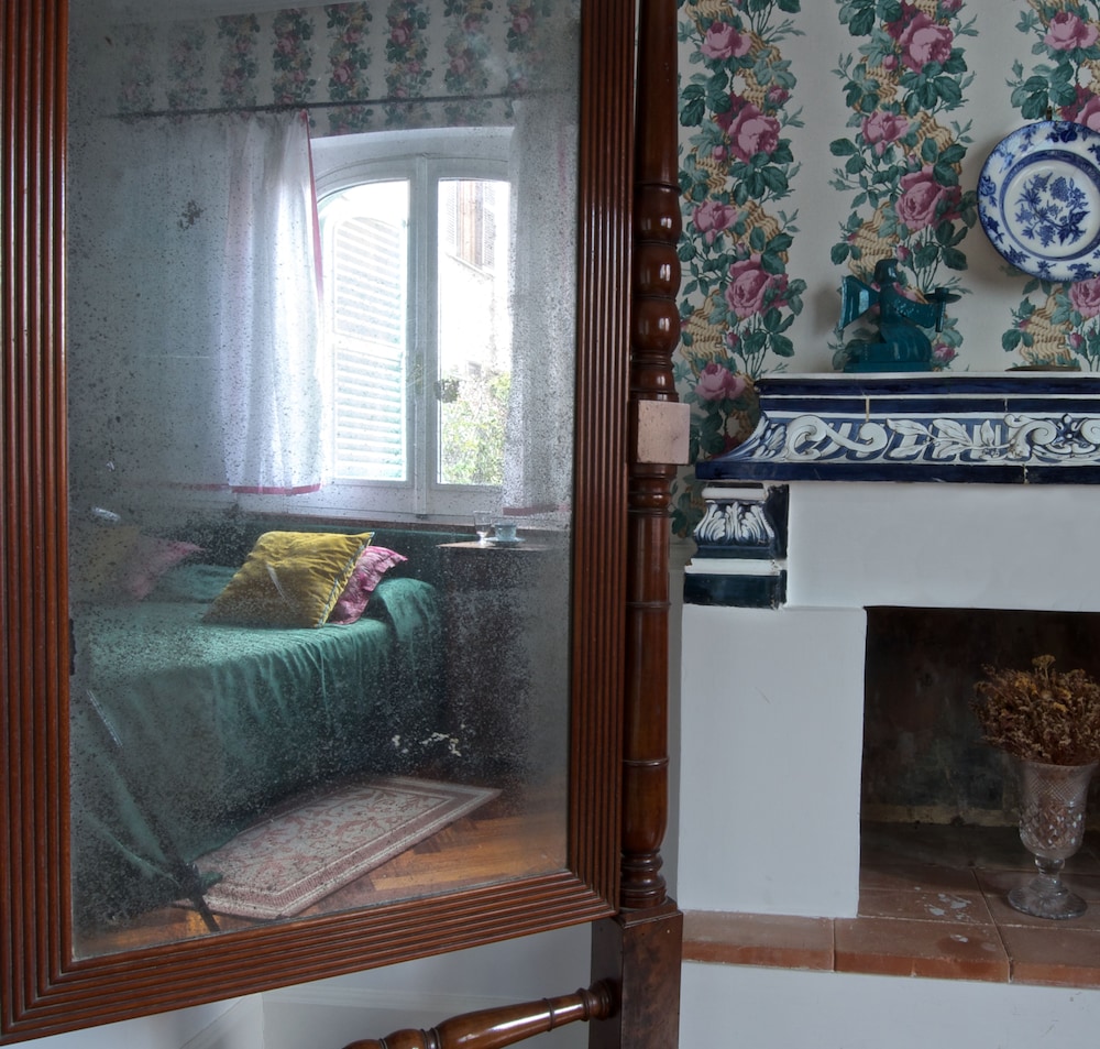 Guest House Arco Dei Tolomei 9