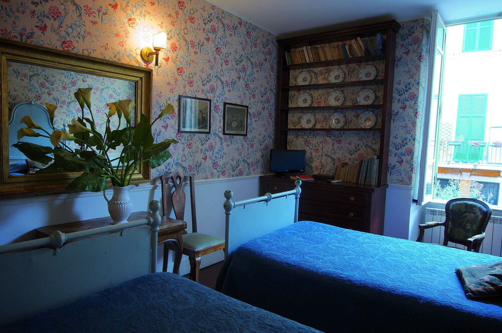 Guest House Arco Dei Tolomei 5