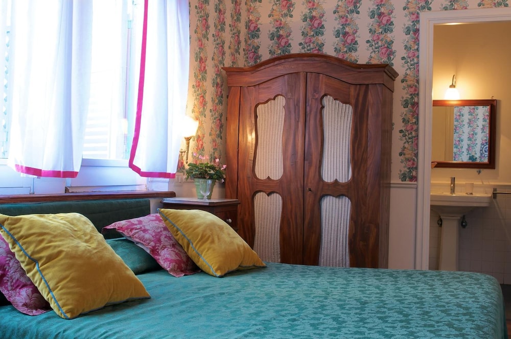 Guest House Arco Dei Tolomei 17