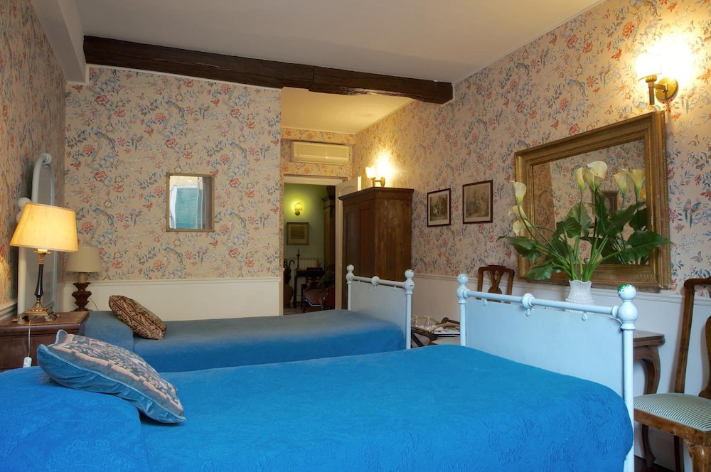 Guest House Arco Dei Tolomei 15
