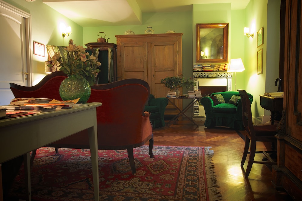 Guest House Arco Dei Tolomei 4