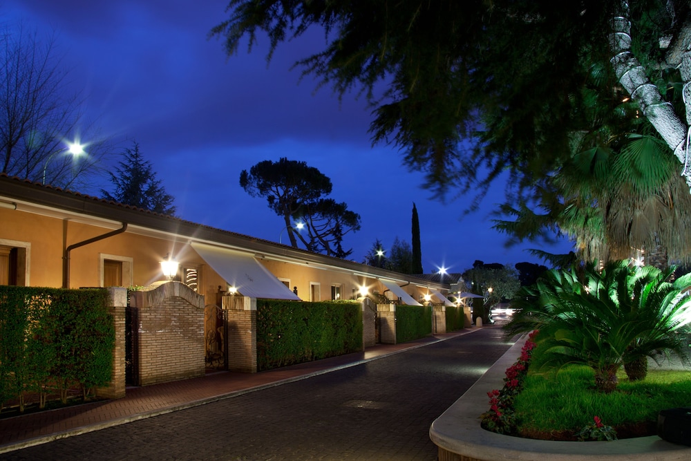 Piccolo Borgo 15