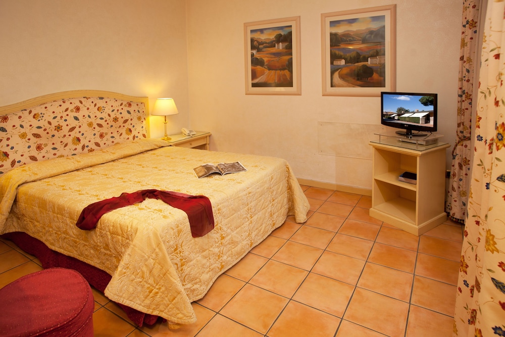 Piccolo Borgo 11